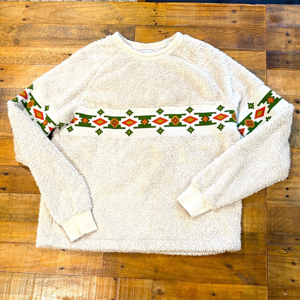 Urban Outfitters- Men’s Cozy Cream Patterned Pullover Fleece- Size L